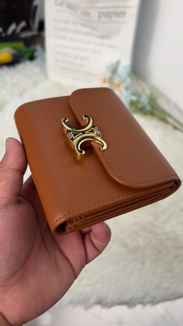 セリーヌ 三つ折財布 ブラウン マカダム トリオンフ レザー セリーヌ 三つ折財布 ブラウン マカダム トリオンフ